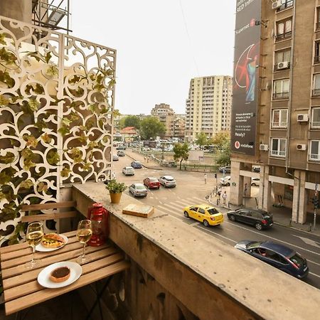 Vintage Elegance, Modern Comfort: 1Br Apartment Overlooking Calea Victoriei Bucureşti Exterior foto